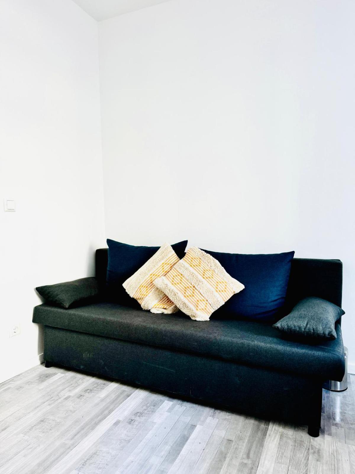 Apartment Affordable 4br Shared Apartment, 10 Min To Fac Platz *