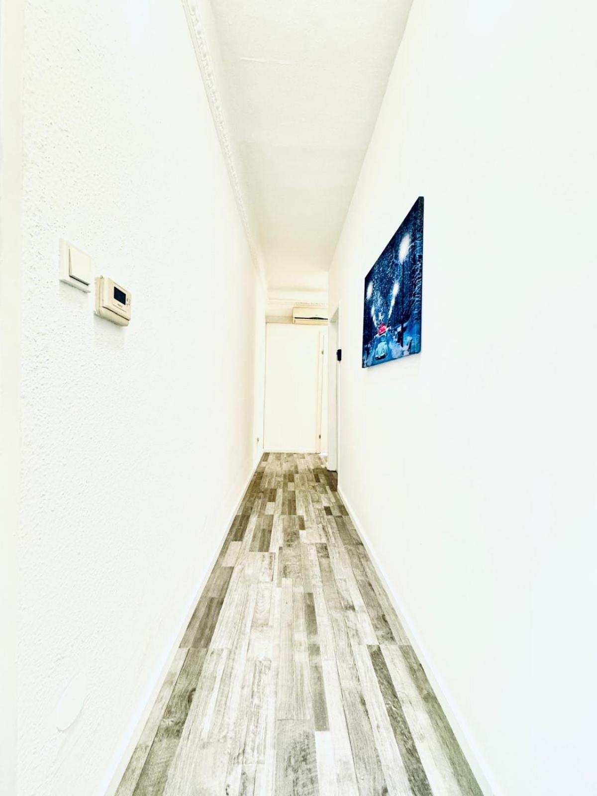 Affordable 4br Shared Apartment, 10 Min To Fac Platz Appartement